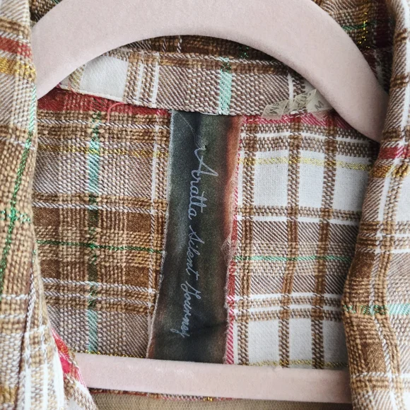 ARATTA Silent Journey Boho Button Down Plaid Embroidered Back Embellished Medium - Picture 6 of 8